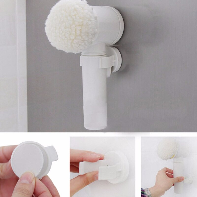Brush Cleaning Kitchen - WANDCESAY